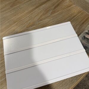 Battery operated light up letter board